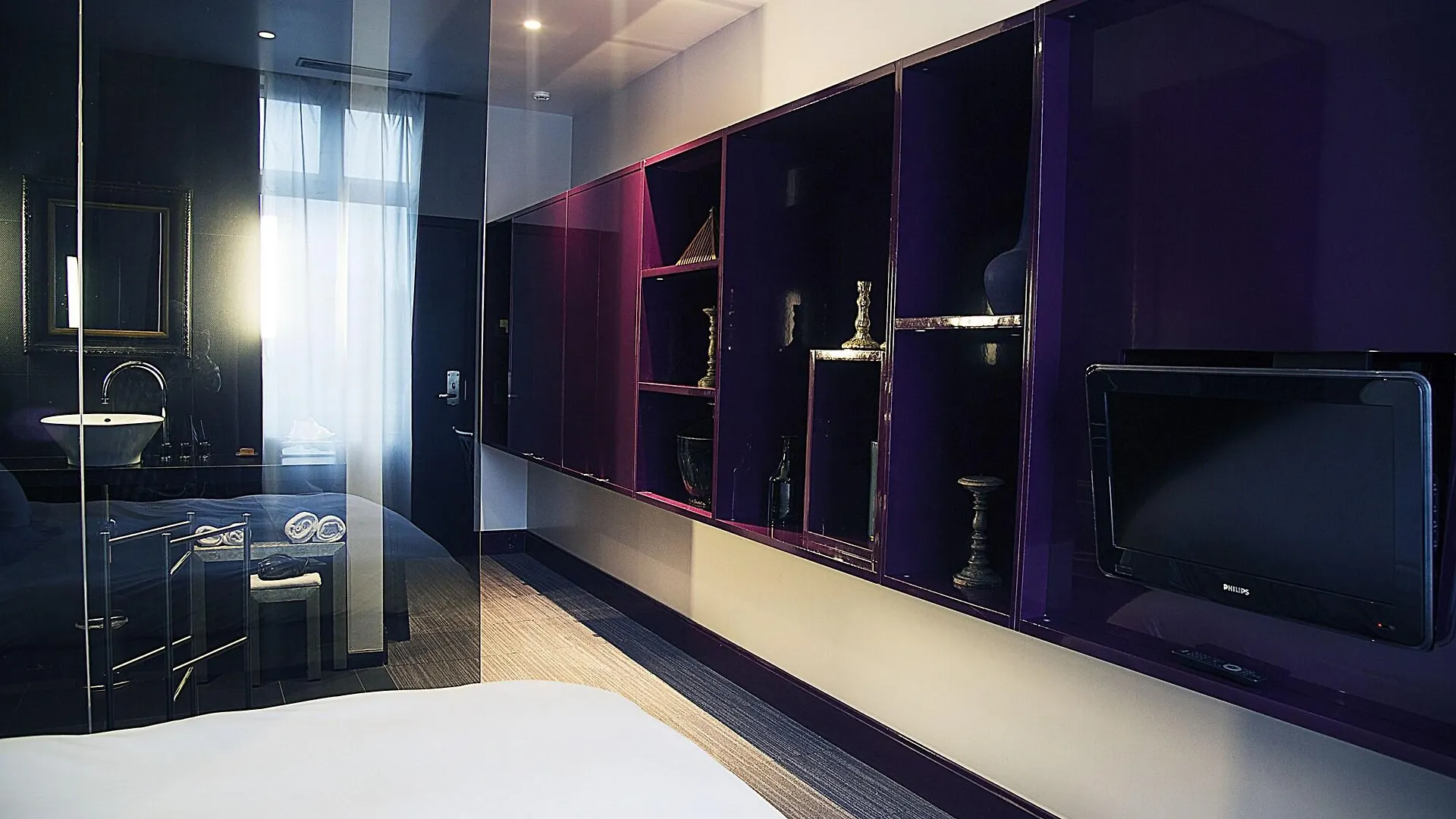Hotel Les Nuits Antwerp 4*,  Belgium