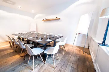 Hotel Les Nuits Antwerp 4*,